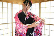Babe in kimono gives insane Japan blow job  Photo 11