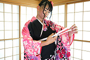 Babe in kimono gives insane Japan blow job  Photo 12