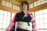 Babe in kimono gives insane Japan blow job  Photo 7