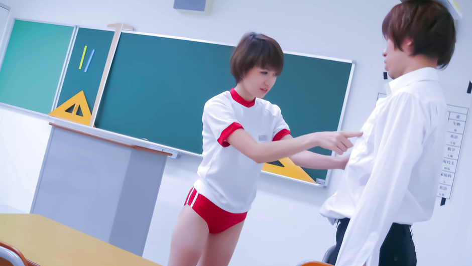 Akina Hara Works A Cock With Her Mouth And Hands In Class