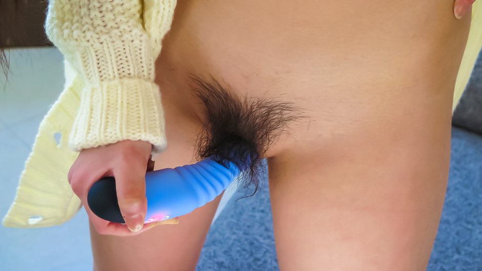 Serious Dildo Solo with Asian Amateur Chiemi Yada