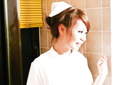 Mio Hiragi-Hot Mio Hiragi pleasures peach at bathroom Picture 3