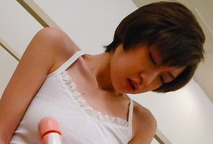 Akina Hara has japanese amateur sex with a dildo